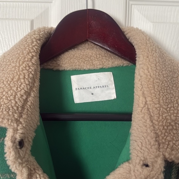 Plaid Green and Tan panache Shacket medium oversized fleece - Picture 2 of 4